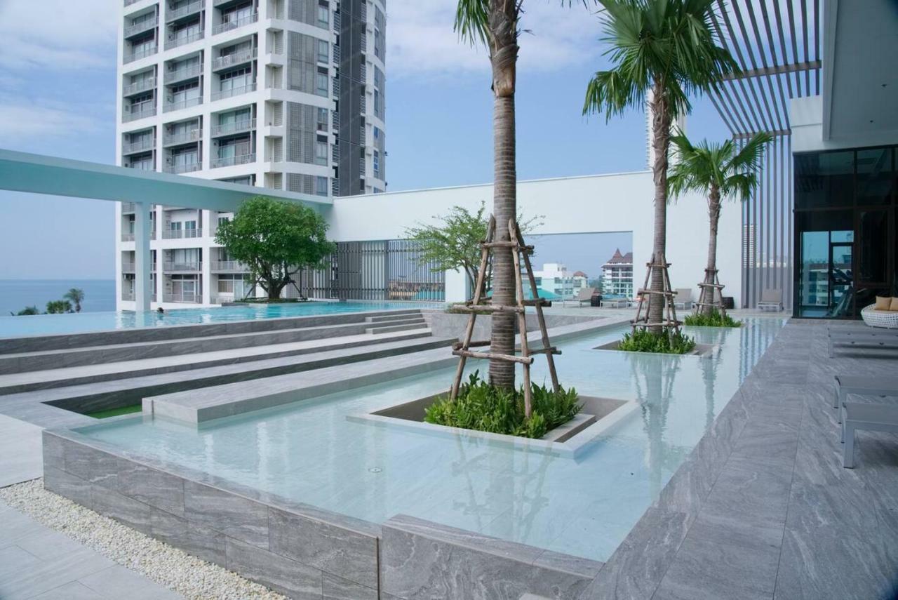 Ar Aeras Pattaya Apartman Kültér fotó